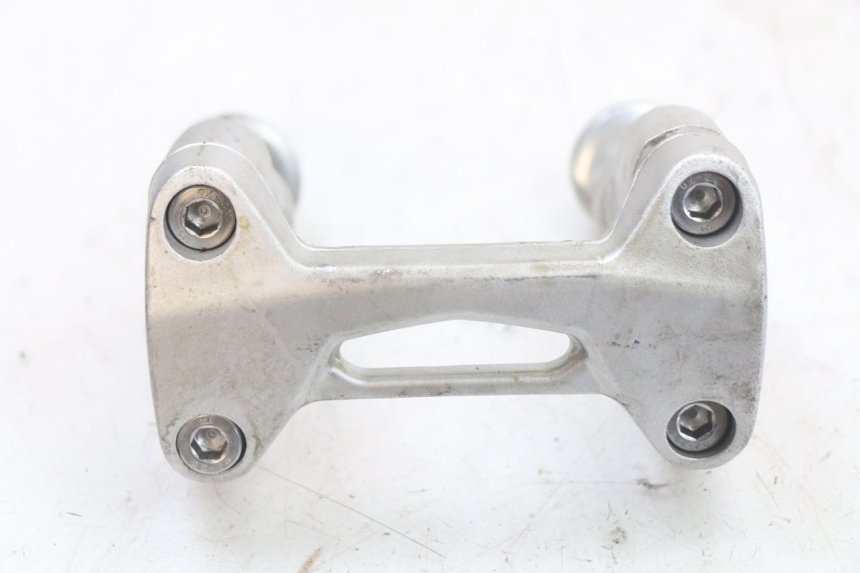 photo de HANDLEBAR RISERS MASAI SCRAMBLER SPORT 125 (2021 - 2025) - Component detail