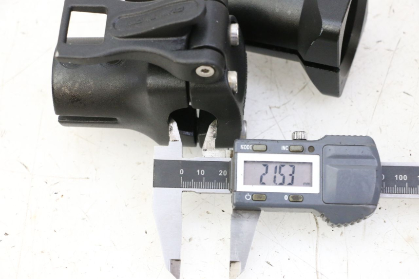 photo de HANDLEBAR CLAMP DUALTRON MINI SPECIAL 1 - Zoom on usage condition