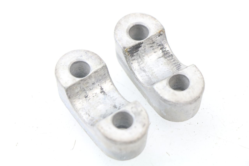 photo de HANDLEBAR RISERS CAGIVA NAVIGATOR 1000 (2000 - 2005) - Component detail