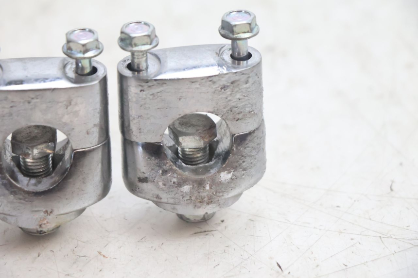 photo de HANDLEBAR RISERS JM MOTORS OLDIES 4T 50 (2020 - 2026) - Alternative perspective
