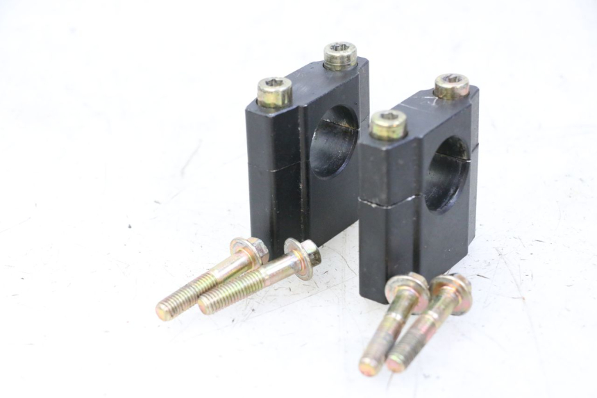 photo de HANDLEBAR RISER APOLLO RFZ 125 - Technical close-up