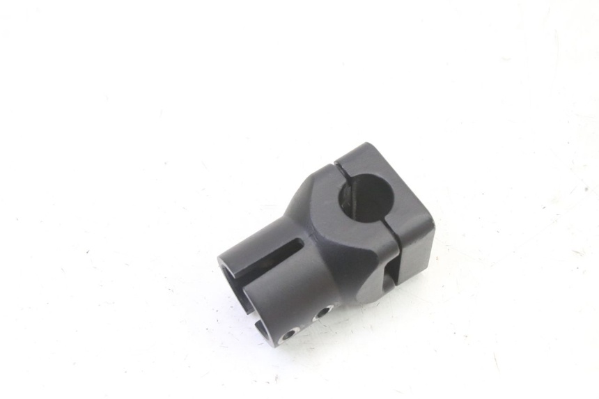 photo de HANDLEBAR RISERS HERO S10 1 - Technical close-up