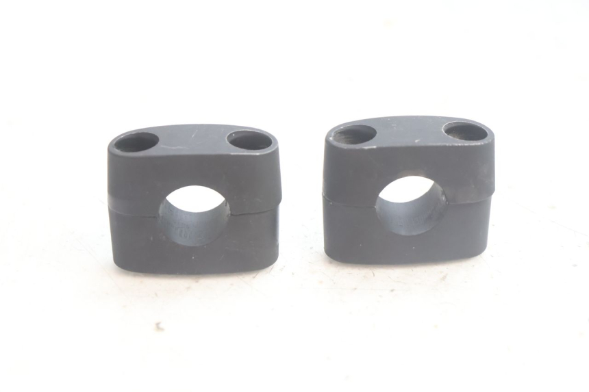 photo de HANDLEBAR RISERS MASH SEVENTY FIVE 125 (2013 - 2021) - Main view