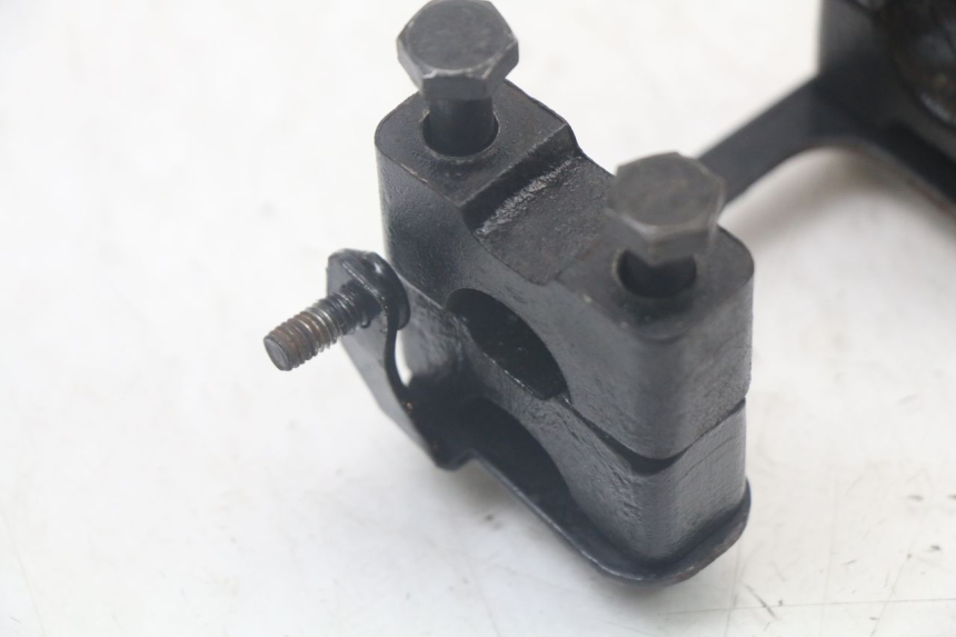 photo de HANDLEBAR RISER HYTRACK ST 170 (2020 - 2024) - Zoom on usage condition