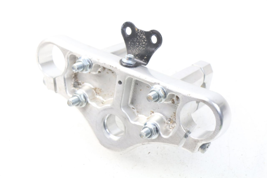 photo de HANDLEBAR RISERS NITRO MOTORS STORM DIRTBIKE 110 - Technical close-up