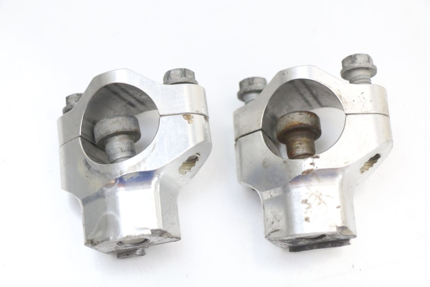 photo de HANDLEBAR RISERS KTM SX 85 (2013 - 2017) - Zoom on usage condition