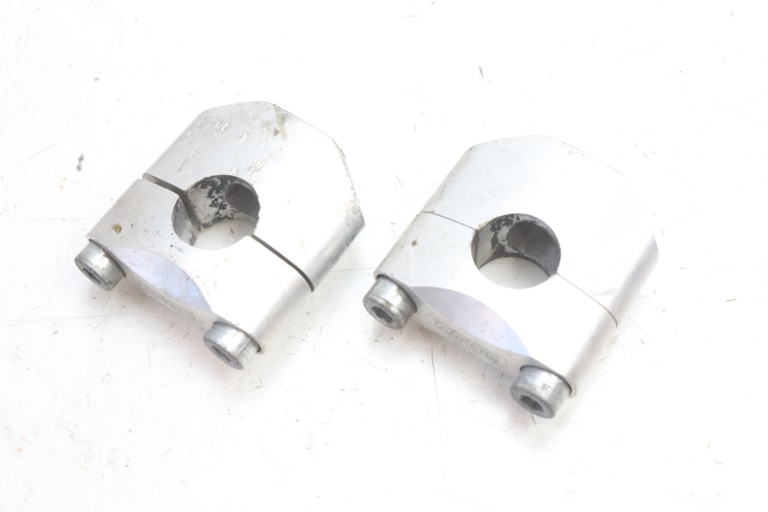 photo de HANDLEBAR RISERS HUSABERG TE 250 (2011 - 2014) - Alternative perspective