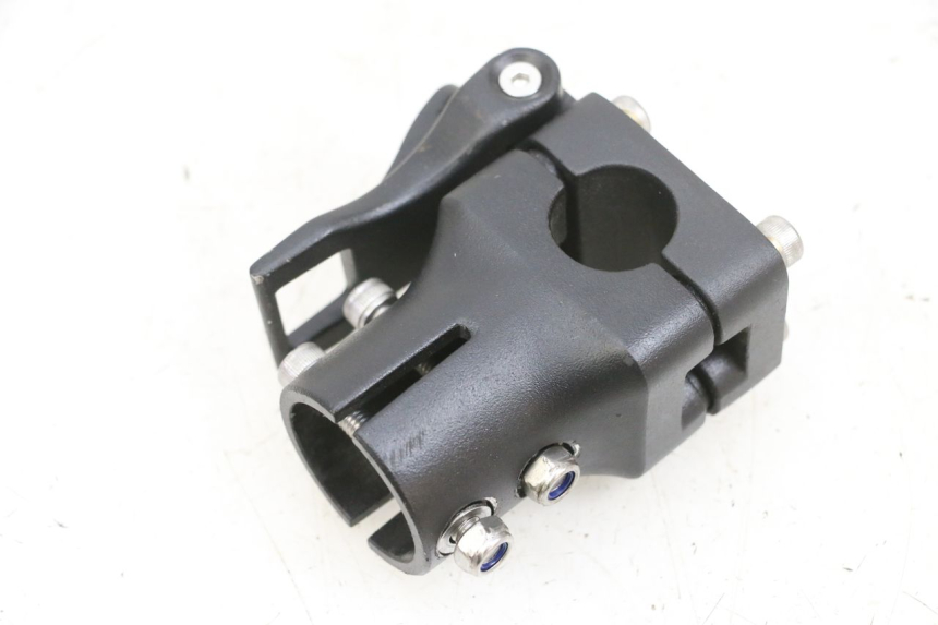 photo de HANDLEBAR RISERS DUALTRON VICTOR LIMITED 1 - Component detail