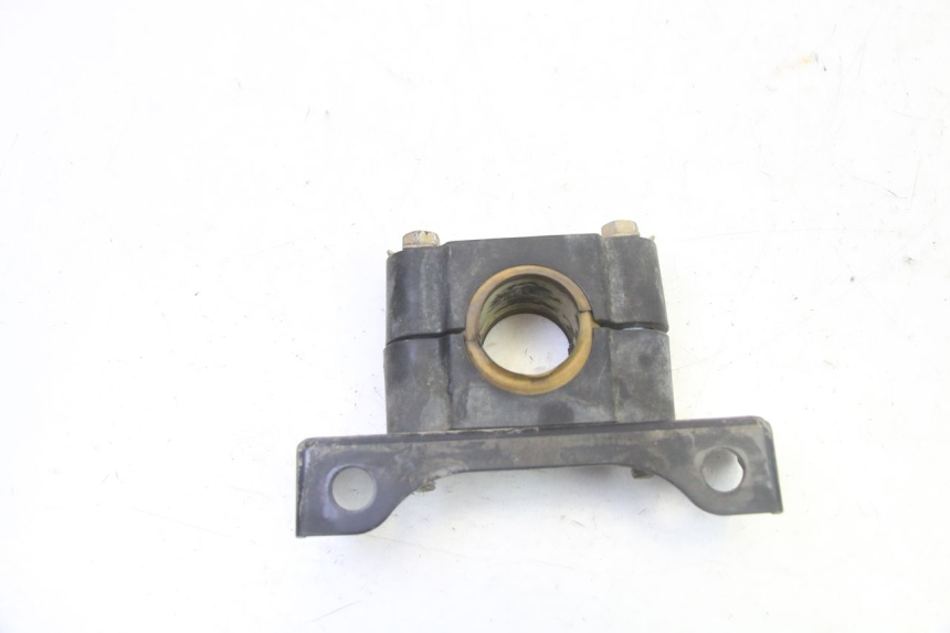 photo de HANDLEBAR RISERS YAMAHA YFM GRIZZLY 550 (2008 - 2015) - Zoom on usage condition