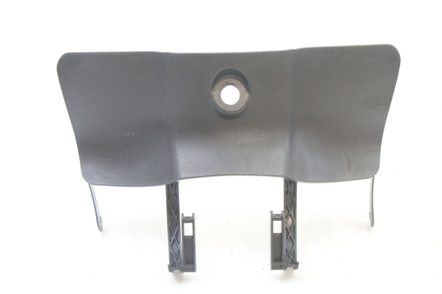 photo de GLOVE BOX DOOR APRILIA ATLANTIC 125 (2003 - 2009) - Component detail