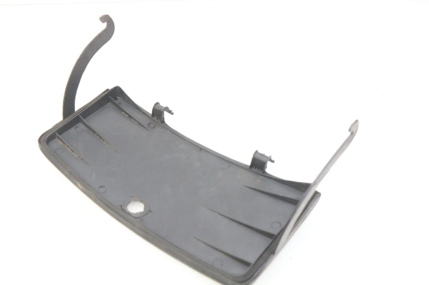 photo de GLOVEBOX DOOR HAOTIAN HT125T-2 125 - Zoom on usage condition