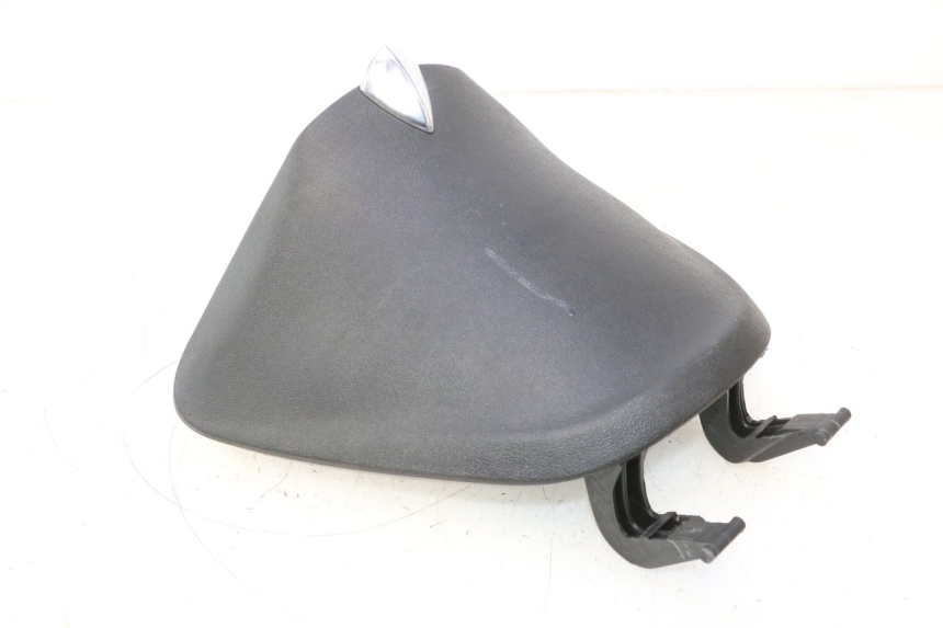 photo de GLOVEBOX DOOR PIAGGIO LIBERTY IGET 4T 50 (2015 - 2020) - Surface and material condition