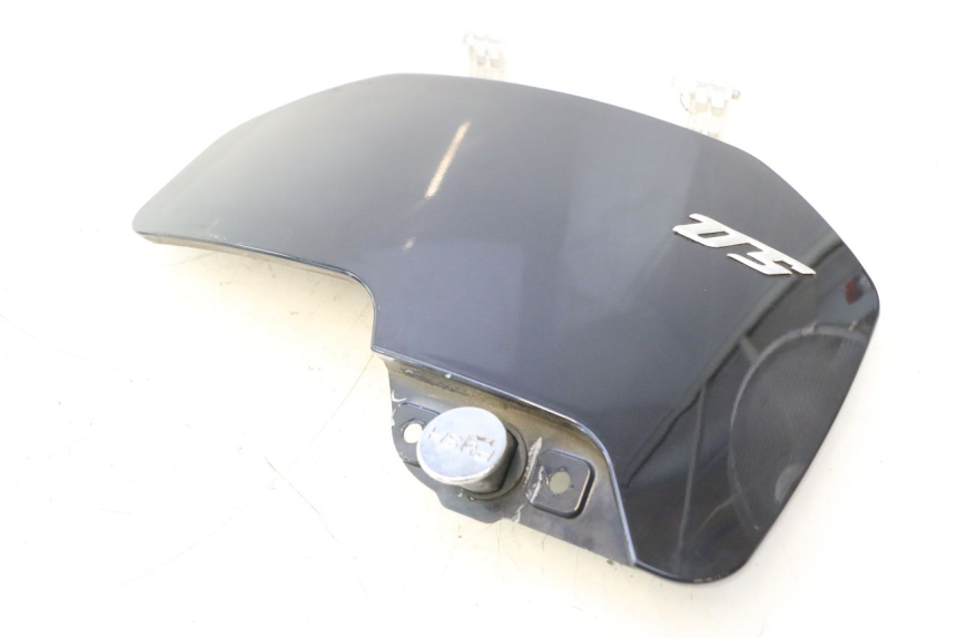 photo de GLOVEBOX DOOR KYMCO LIKE 4T 50 (2019 - 2025) - Surface and material condition