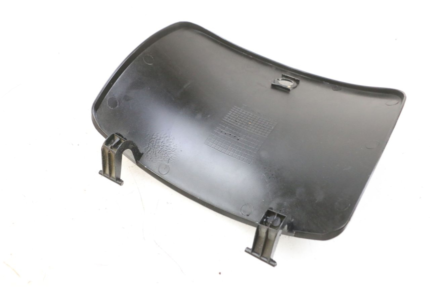 photo de GLOVEBOX DOOR JM MOTORS OLDIES GT 4T 50 (2018 - 2025) - Alternative perspective