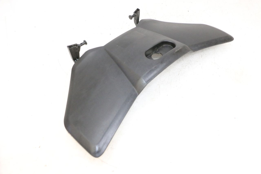 photo de GLOVEBOX DOOR YAMAHA X-MAX XMAX 125 (2010 - 2013) - Technical close-up