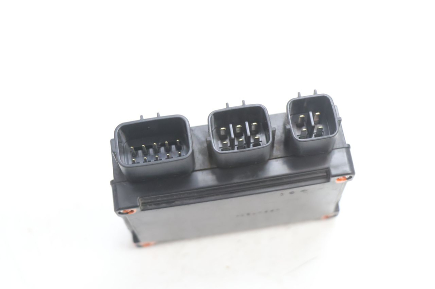 photo de FUSE BOX KAWASAKI ER-6 ER6 N 650 (2005 - 2009) - Zoom on usage condition