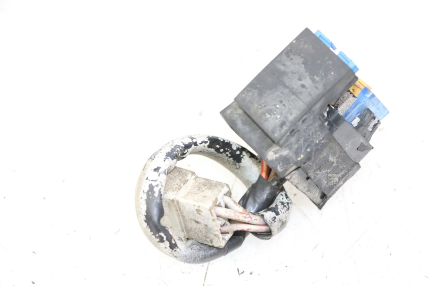 photo de FUSE BOX YAMAHA FJ 36Y 1100 (1984 - 1985) - Zoom on usage condition