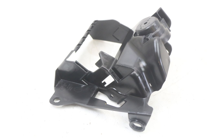 photo de FUSE BOX HUSQVARNA SVARTPILEN 401 (2018 - 2023) - Alternative perspective