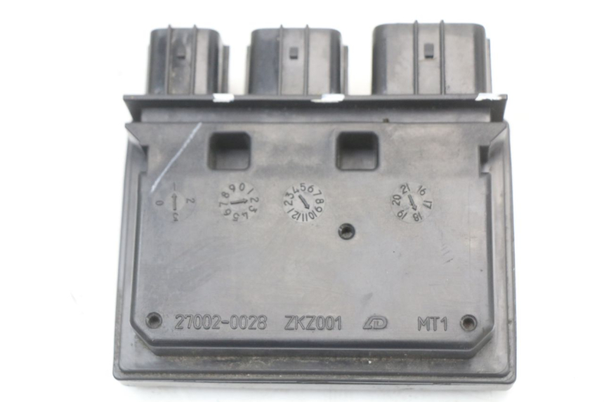 photo de FUSE BOX KAWASAKI NINJA 400 (2018 - 2023) - Alternative perspective