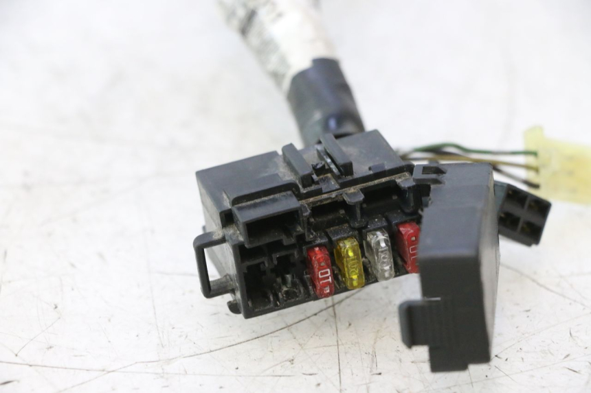 photo de FUSE BOX HONDA SH 125 (2001 - 2003) - Product overview