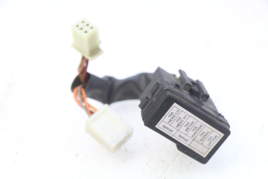 photo de FUSE HOLDER SUZUKI SIXTEEN 125 (2008 - 2010) - Alternative perspective
