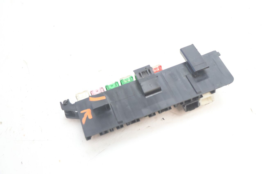 photo de FUSE BOX CAN-AM SPYDER RS 1000 (2008 - 2012) - Zoom on usage condition