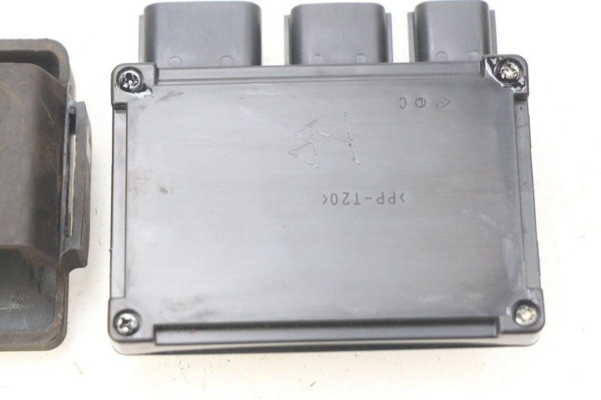 photo de FUSE HOLDER KAWASAKI Z 650 (2016 - 2019) - Technical close-up