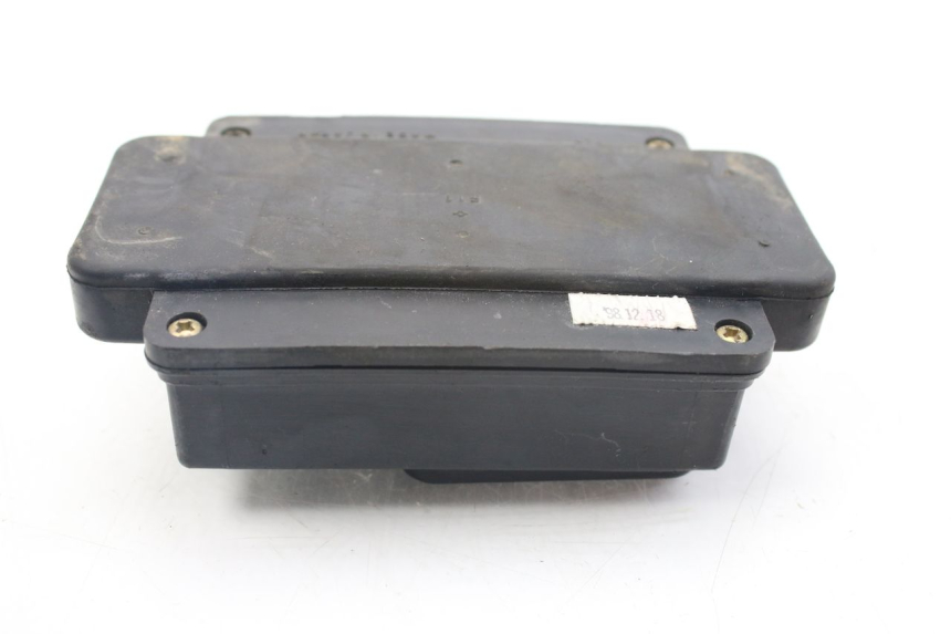 photo de FUSE HOLDER KAWASAKI ZZR 600 (1995 - 2004) - Technical close-up