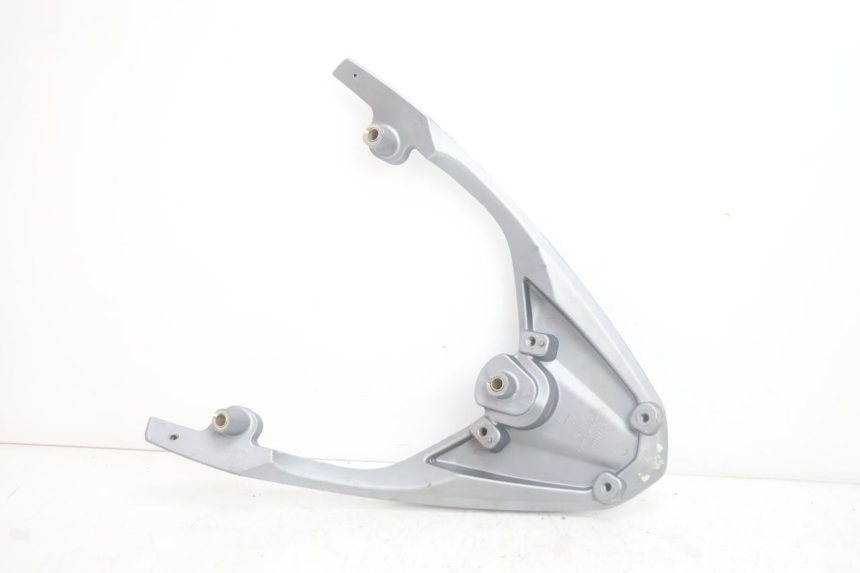 photo de LUGGAGE RACK KYMCO AGILITY CITY 2T 50 (2008 - 2016) - Surface and material condition