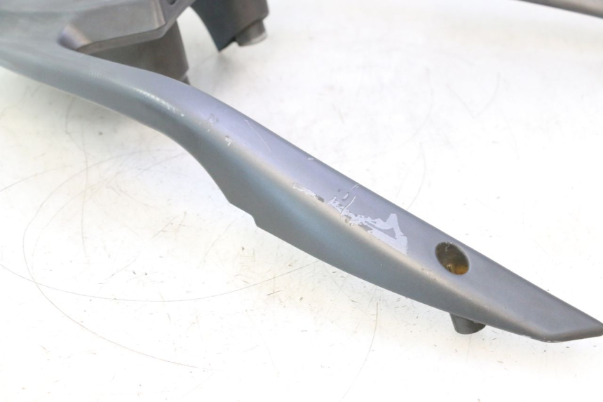 photo de LUGGAGE RACK APRILIA ATLANTIC S 125 (2010 - 2013) - Technical close-up