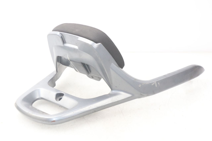 photo de LUGGAGE RACK KYMCO DINK 4T 50 (2007 - 2018) - Fixing points details