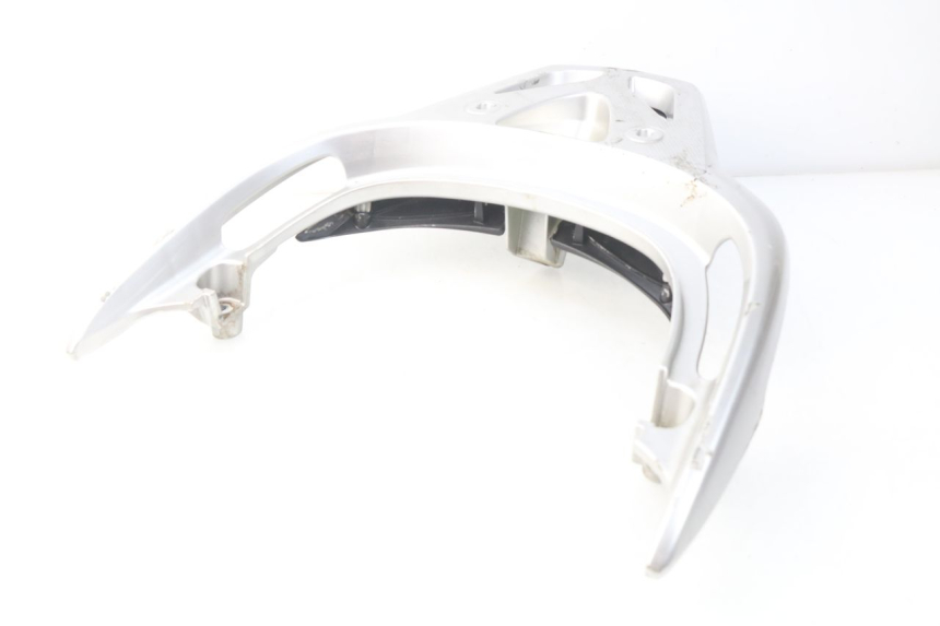 photo de LUGGAGE RACK HONDA FES PANTHEON 125 (2003 - 2007) - Technical close-up