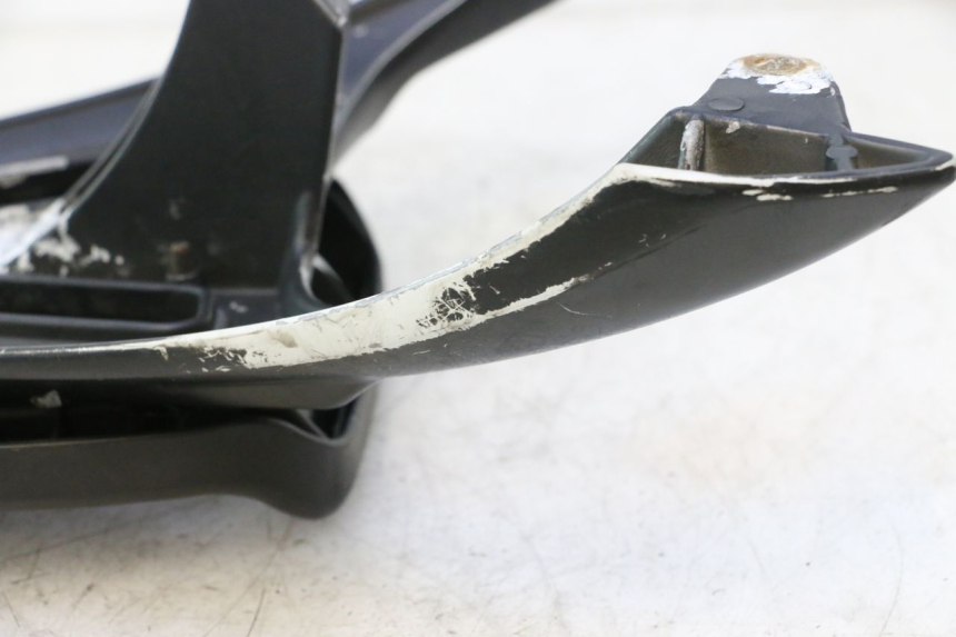 photo de LUGGAGE RACK SYM FIDDLE 3 III 50 (2014 - 2020) - Technical close-up