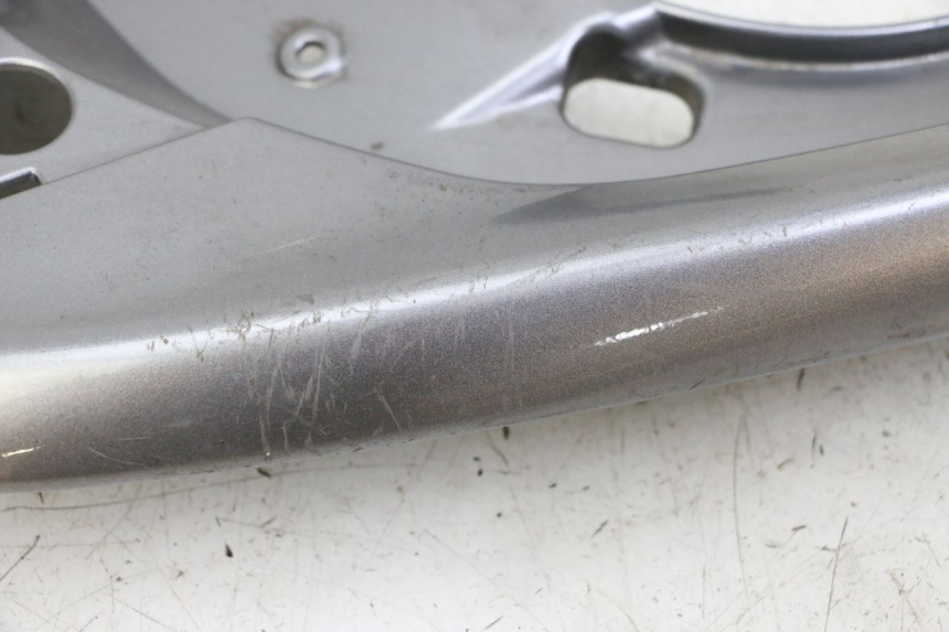 photo de LUGGAGE RACK HONDA FORZA ABS 300 (2013 - 2017) - Surface and material condition