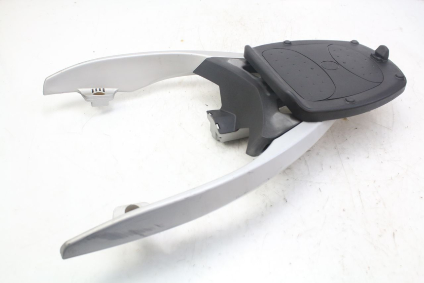 photo de LUGGAGE RACK PEUGEOT GEOPOLIS RS 125 (2007 - 2009) - Component detail