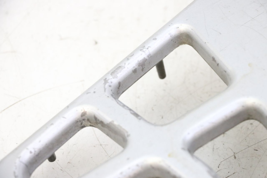 photo de LUGGAGE RACK DAELIM HISTORY 125 (2001 - 2002) - Component detail