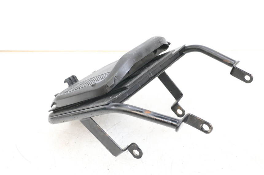 photo de LUGGAGE RACK KAWASAKI KDX 125 (1990 - 1991) - Technical close-up