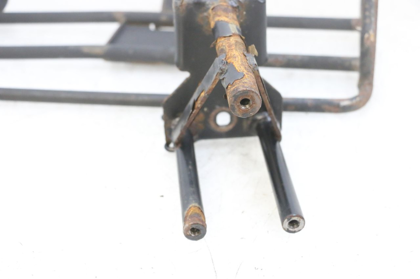 photo de LUGGAGE RACK PEUGEOT LUDIX 50 (2008 - 2017) - Zoom on usage condition