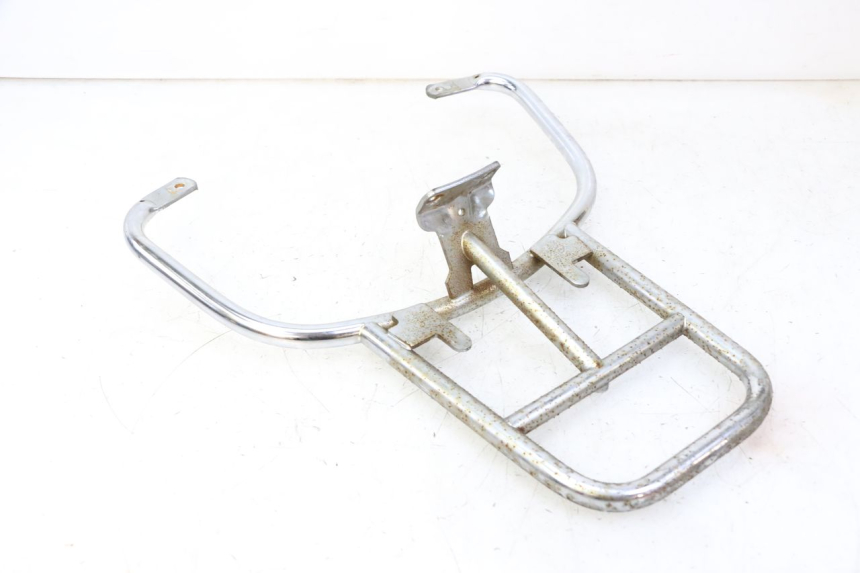 photo de LUGGAGE RACK PIAGGIO LXV 4T 50 (2009 - 2013) - Technical close-up