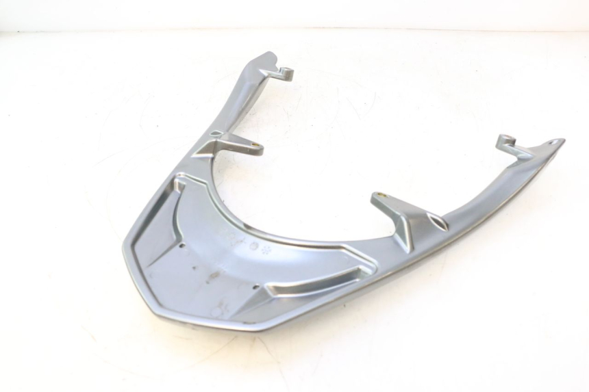 photo de LUGGAGE RACK KYMCO MOVIE S 125 (2009 - 2018) - Zoom on usage condition