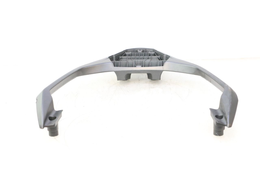photo de LUGGAGE RACK PIAGGIO MP3 HPE 530 (2022 - 2026) - Markings and original references