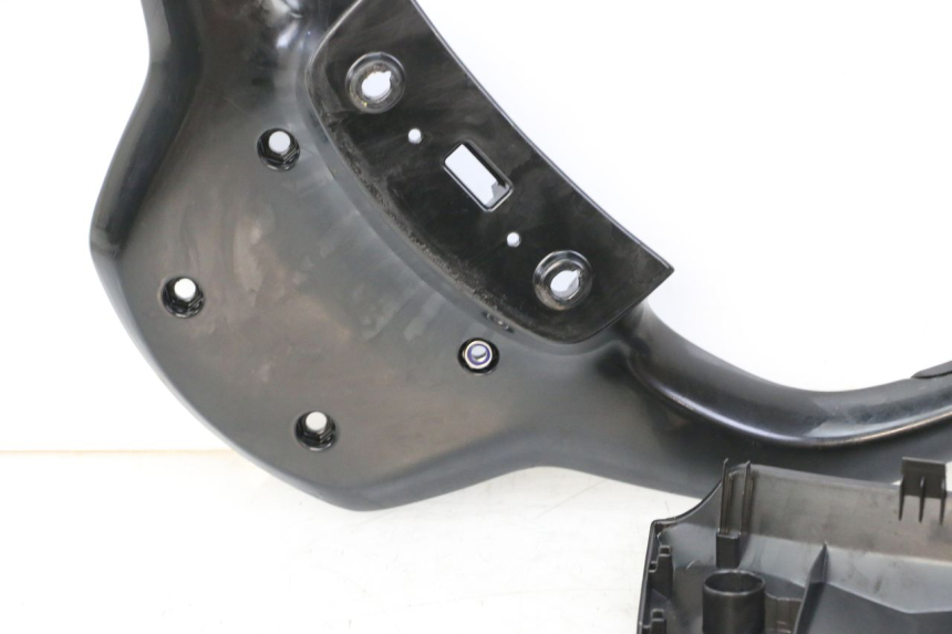 photo de LUGGAGE RACK PIAGGIO MP3 500 (2014 - 2017) - High-resolution close-up