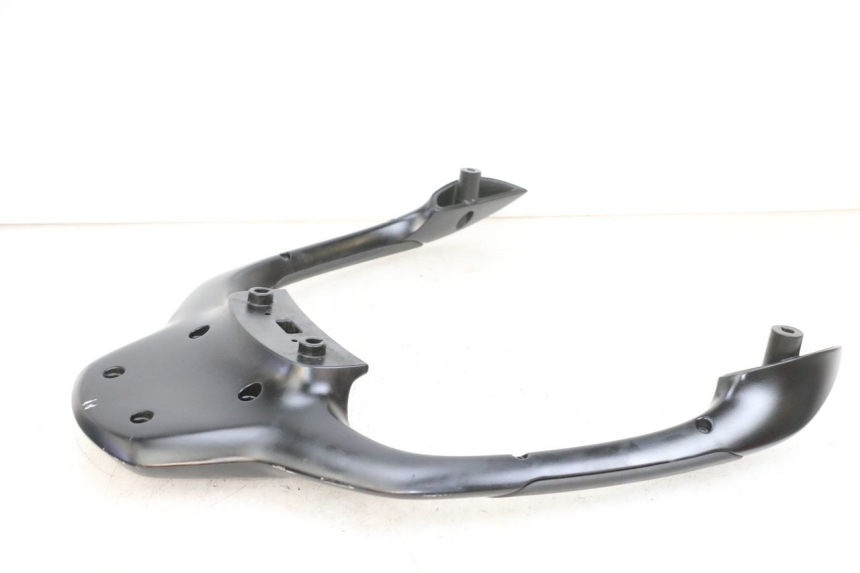 photo de LUGGAGE RACK PIAGGIO MP3 500 (2016 - 2018) - Alternative perspective
