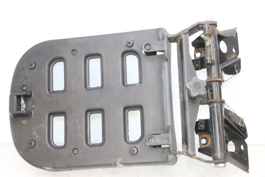 photo de LUGGAGE RACK PIAGGIO MP3 125 (2006 - 2014) - Component detail