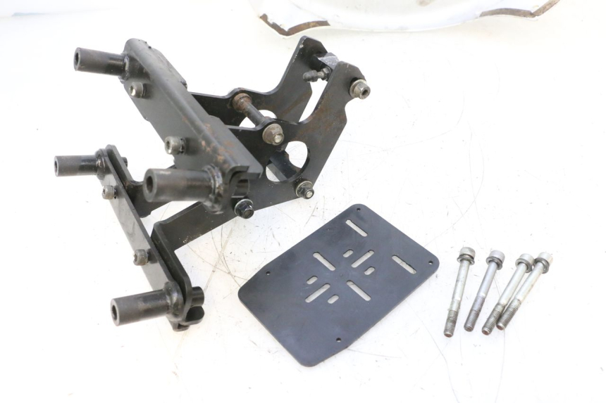 photo de LUGGAGE RACK YAMAHA NEOS NEO'S 4T 50 (2008 - 2016) - Zoom on usage condition