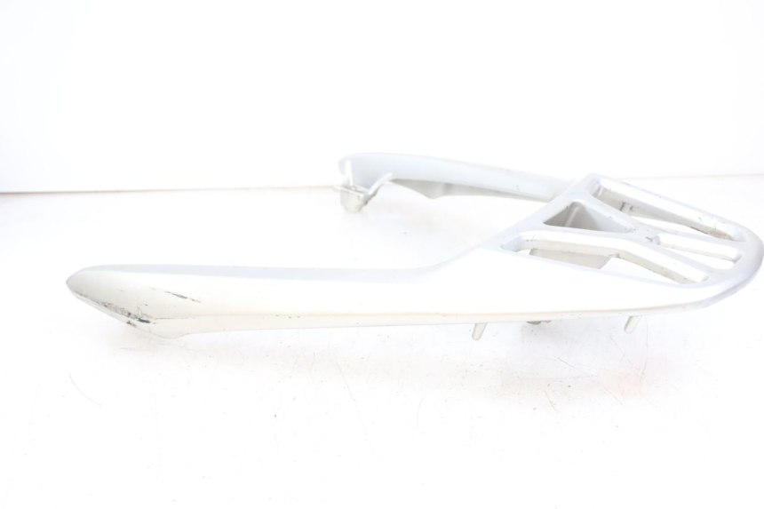 photo de LUGGAGE RACK HONDA NHX LEAD 110 (2008 - 2010) - Technical close-up