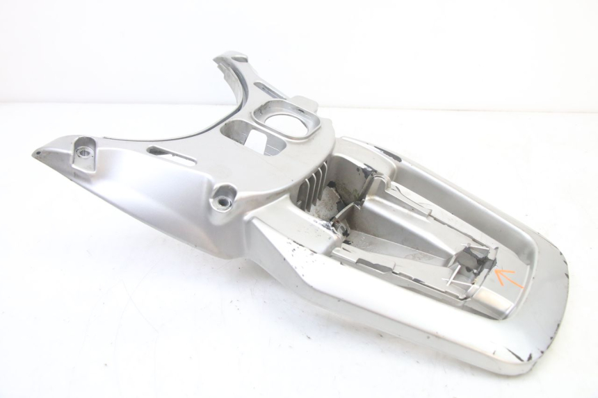 photo de LUGGAGE RACK PIAGGIO VESPA GRANTURISMO 125 (2003 - 2007) - Technical close-up