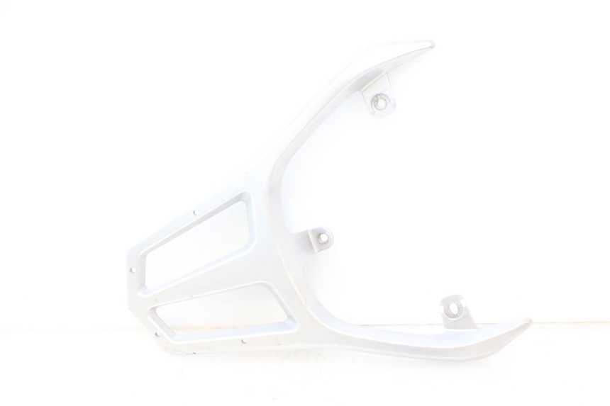 photo de LUGGAGE RACK BAIKU SAKURA 1 (2021 - 2025) - Zoom on usage condition