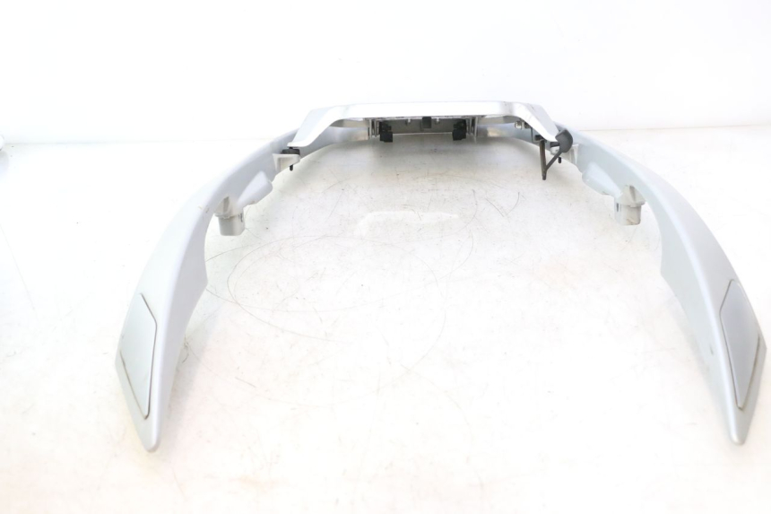 photo de LUGGAGE RACK PEUGEOT SATELIS 125 (2013 - 2018) - Distinctive features
