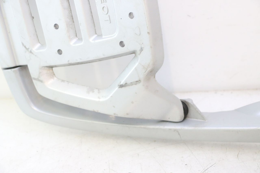 photo de LUGGAGE RACK PEUGEOT SATELIS 125 (2013 - 2018) - Main view